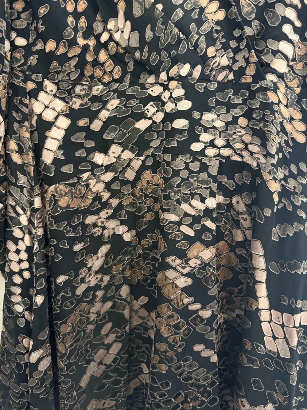 Adelyn Rae Black & Blush Python dress - Picture 6 of 6